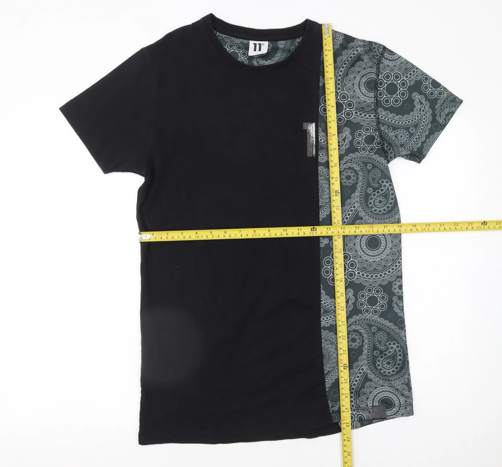 11 Degrees Men's Black & Grey Paisley Short Sleeve T-Shirt Size S - Image 2