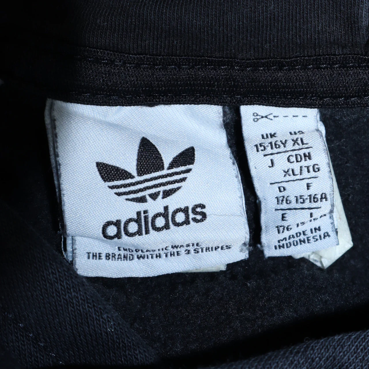 Adidas Teens Black XL Pullover Hoodie with Logo and Kangaroo Pocket - Image 5