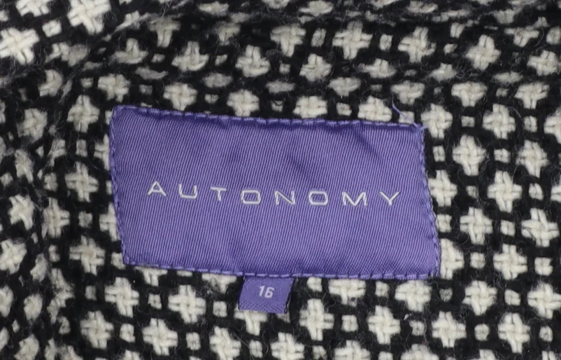 Autonomy Womens Black Wool Blend Mid-Length Duffle Coat Size 16 - Image 4