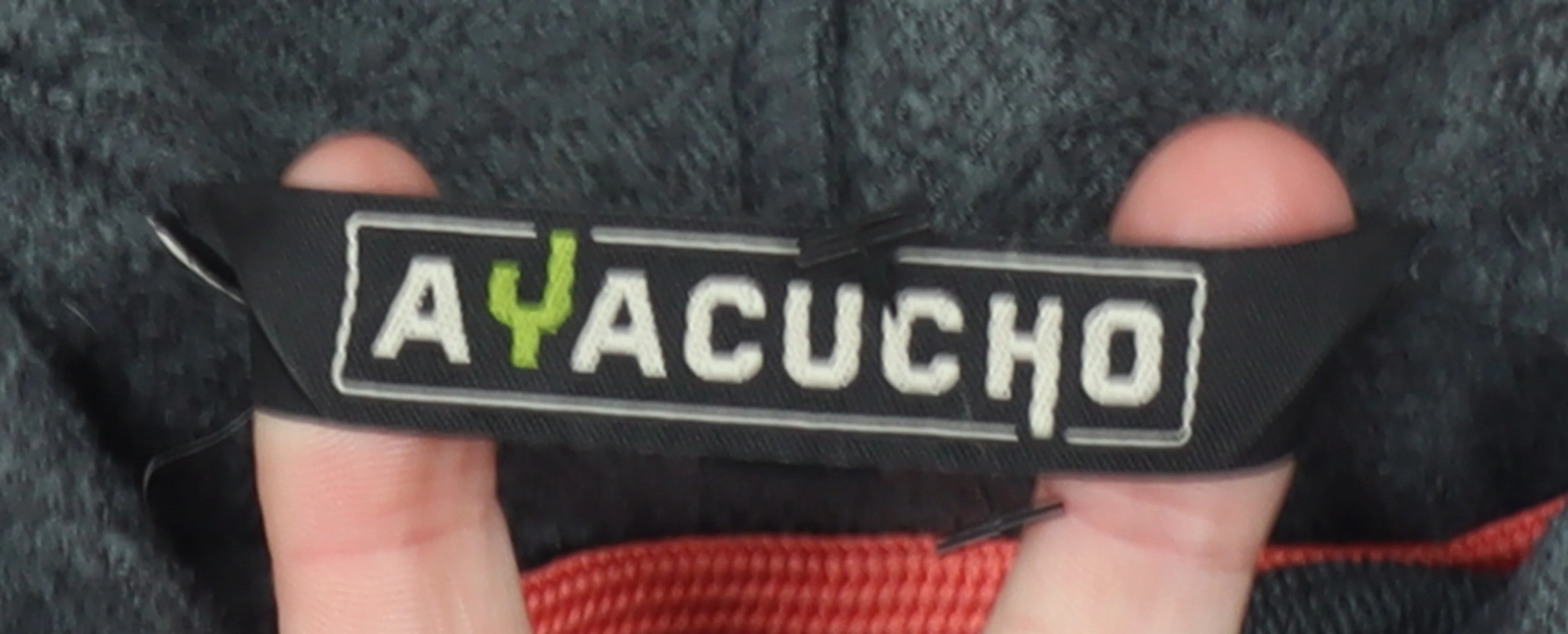 Ayacucho Women’s Dark Grey Fleece Pullover Hoodie XS - Image 4