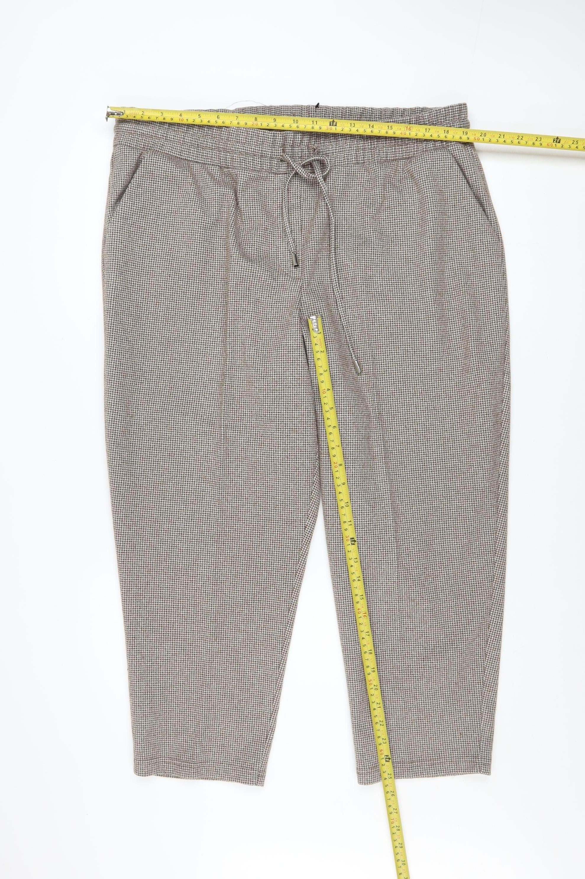 Bonmarché Women's Brown Check Cropped Trousers Size 20 - Image 2