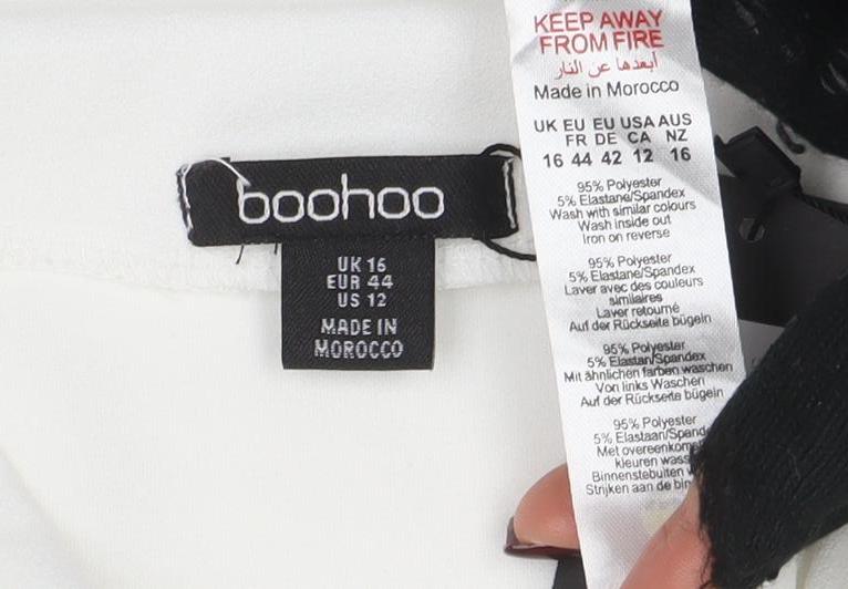 Boohoo Women's White Strapless Basic Stretch Tank Top Size 16 - Image 4