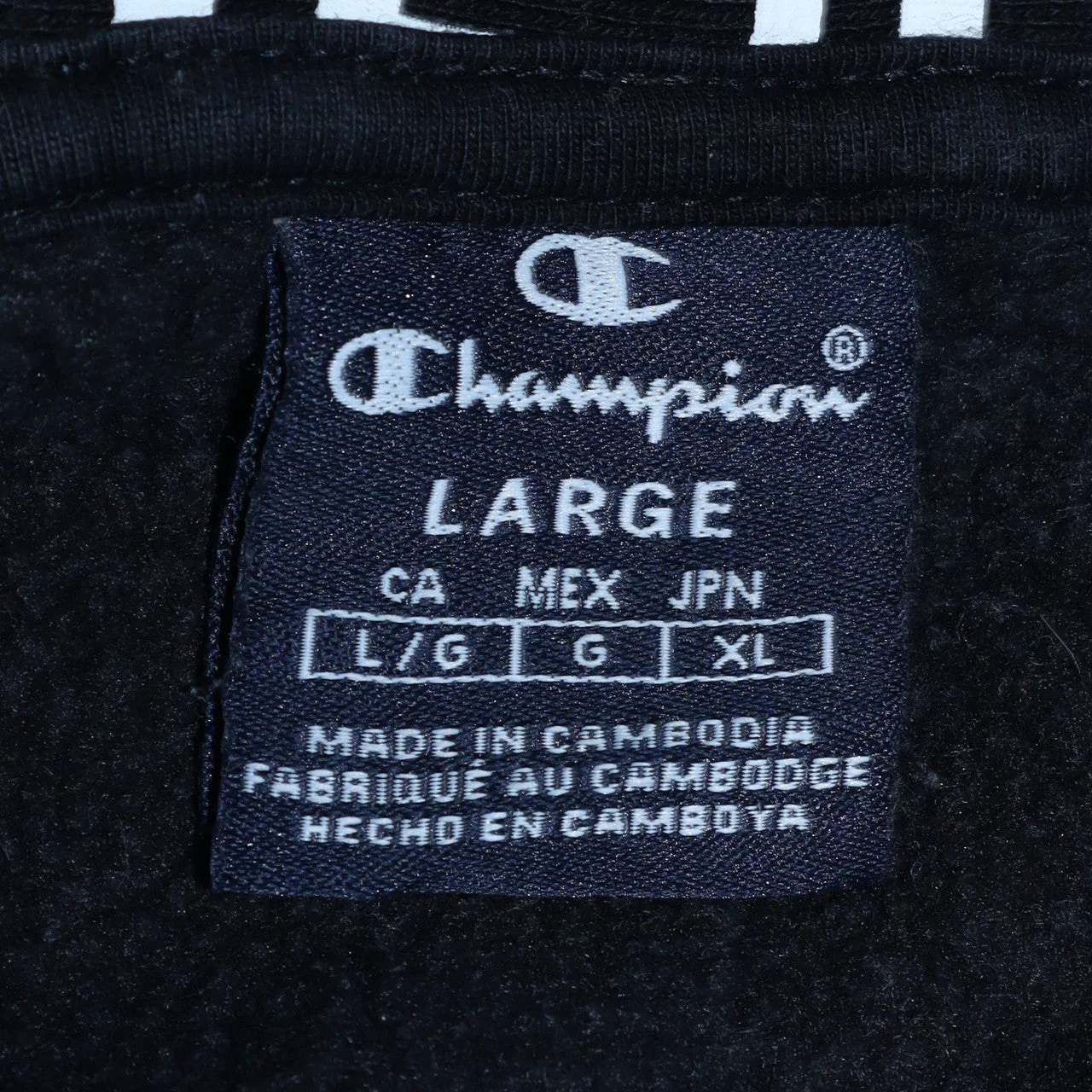 Champion Men's Black Pullover Hoodie Size L Logo Fleece Sweatshirt - Image 5