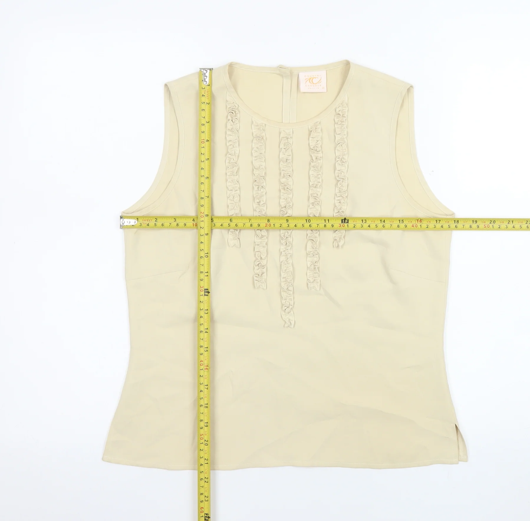 Country Casuals Petite Women's Beige Sleeveless Blouse Size 10 - Image 2