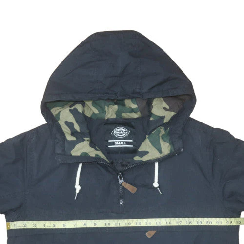 Dickies Men's Black Small Hooded Anorak Jacket with Camouflage Lining - Image 2