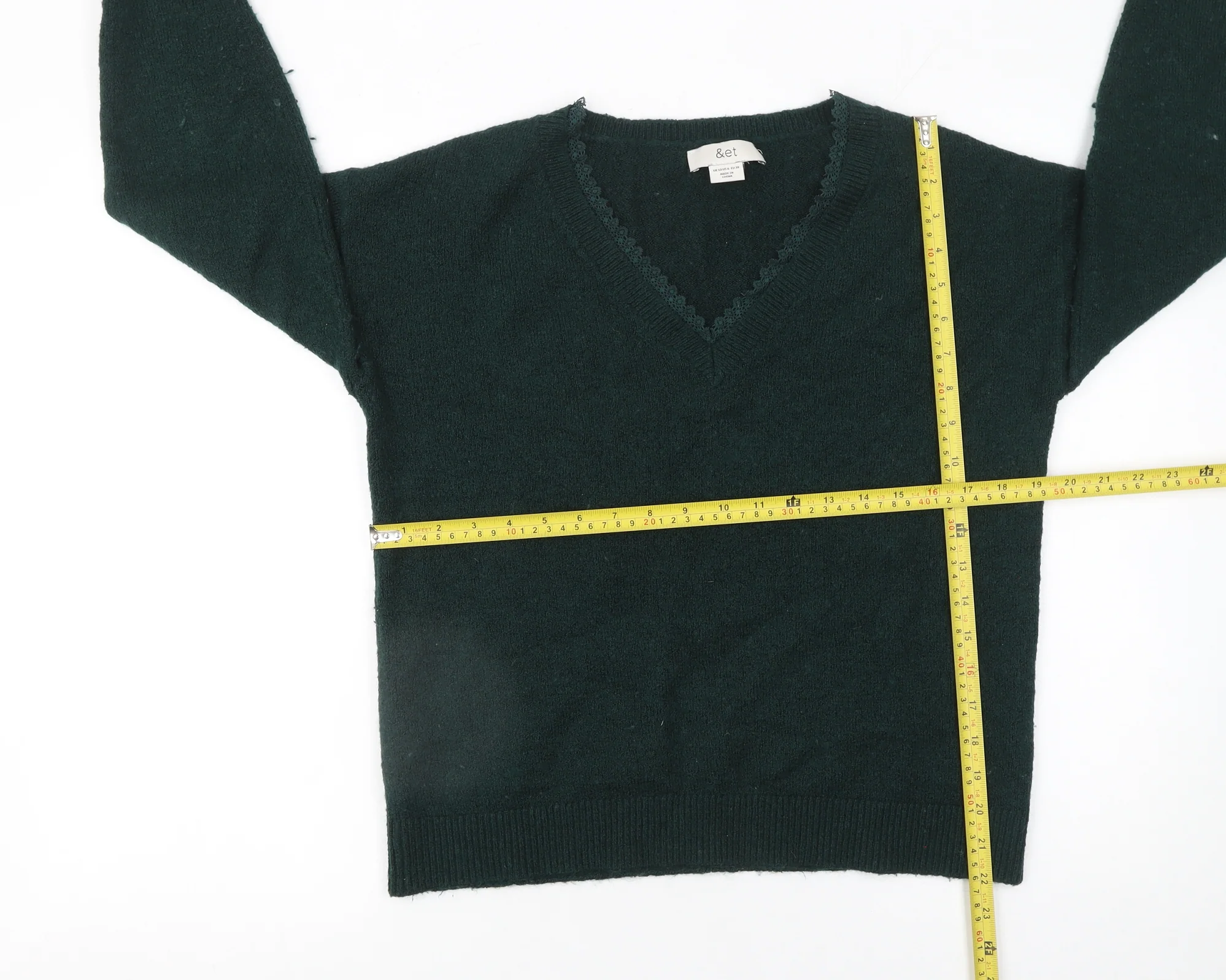 &et Women's Green V-Neck Pullover Jumper Size 10 Classic Knit - Image 2