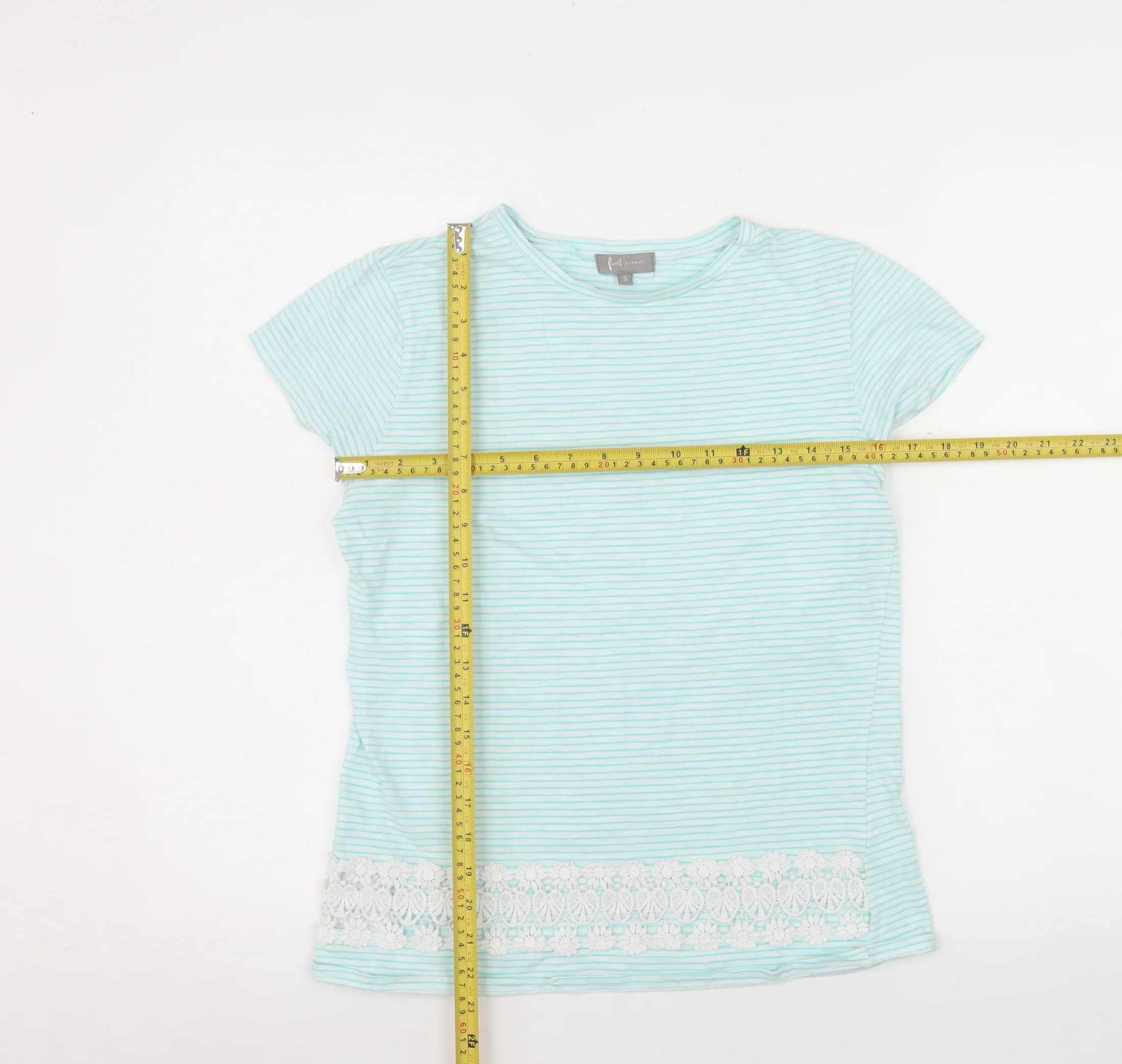 First Avenue Women Blue Striped Crochet Hem T-Shirt Size S - Image 2