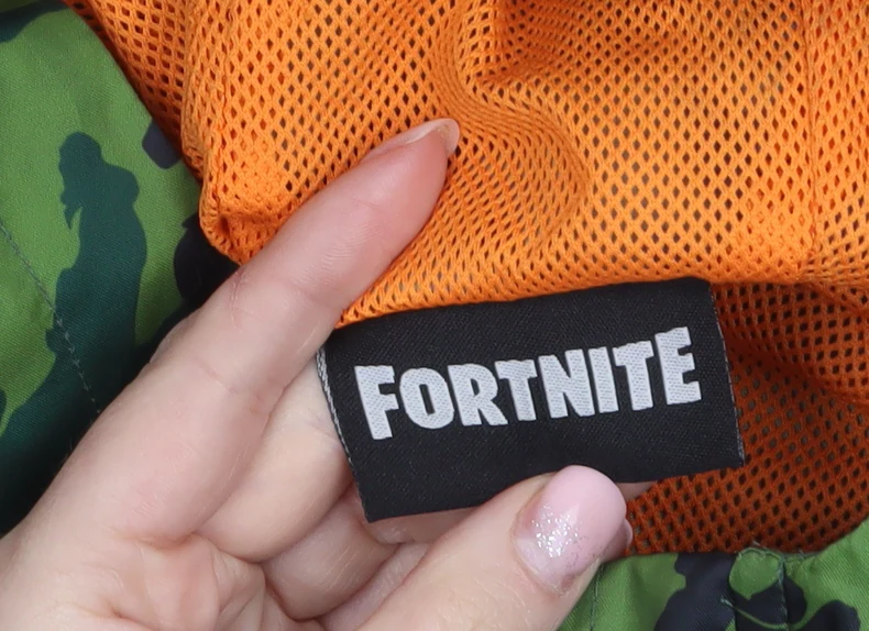 Fortnite Boys Green Camouflage Hooded Windbreaker Jacket XL - Image 5