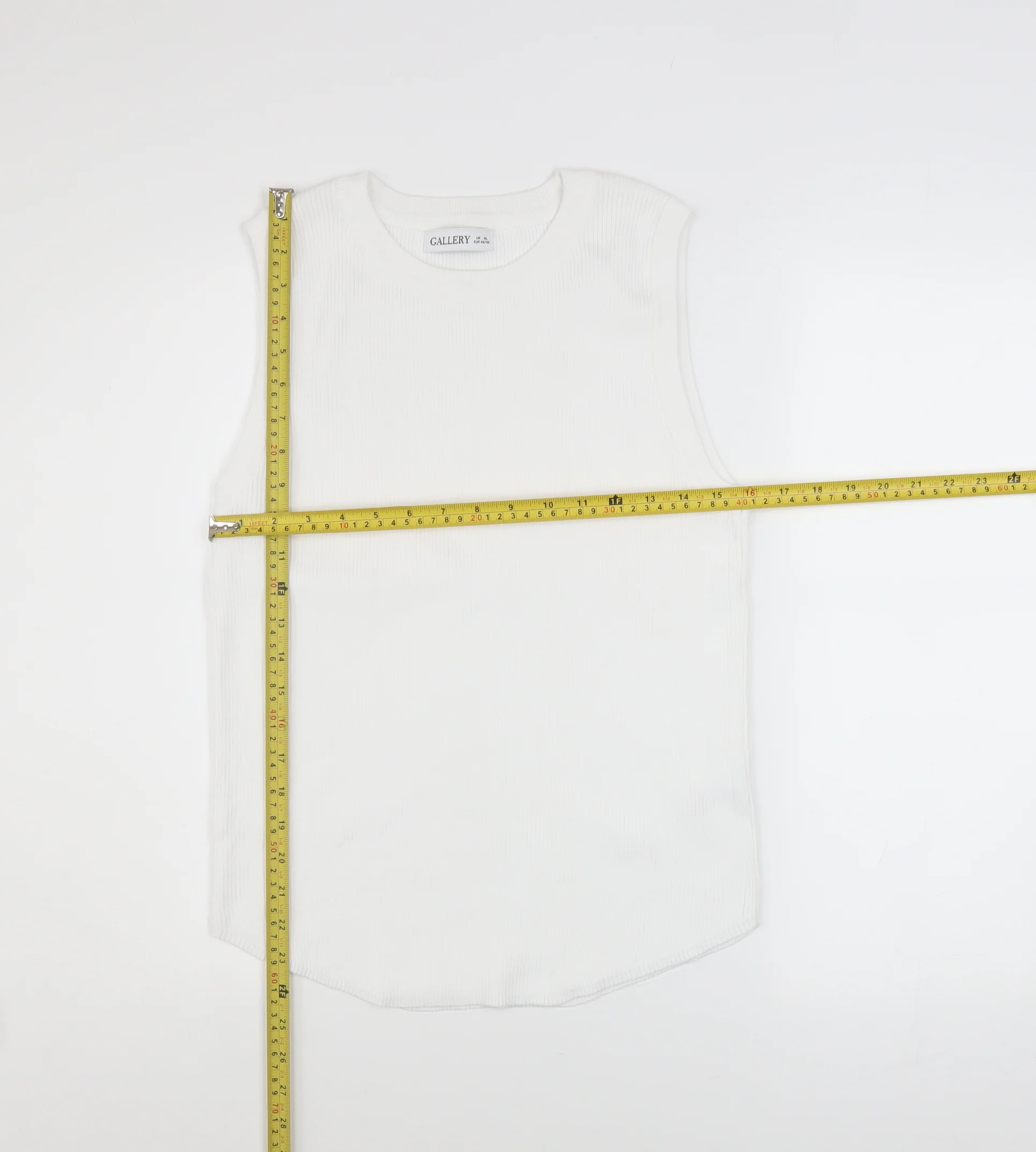 Gallery Women’s White Knit Tank Top XL Basic Sleeveless - Image 2