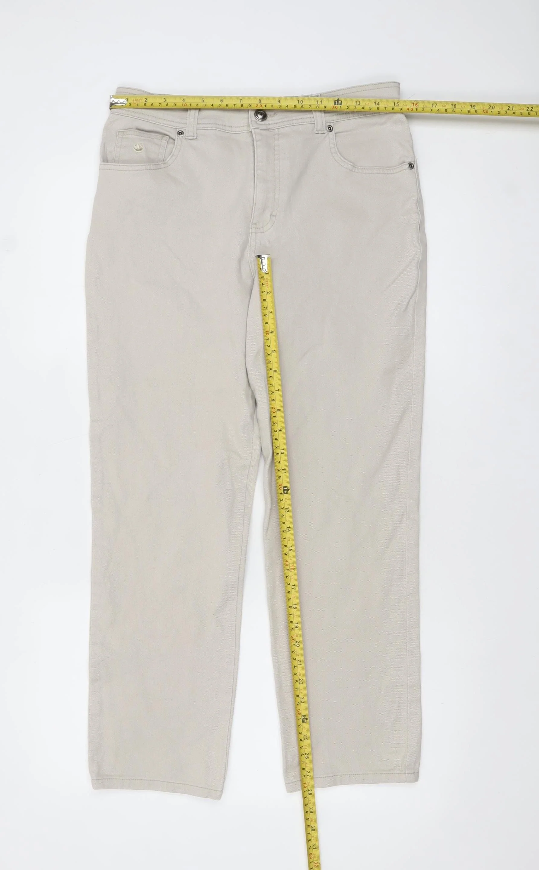 Gloria Vanderbilt Women’s Beige Petite 10 Straight Jeans - Image 2
