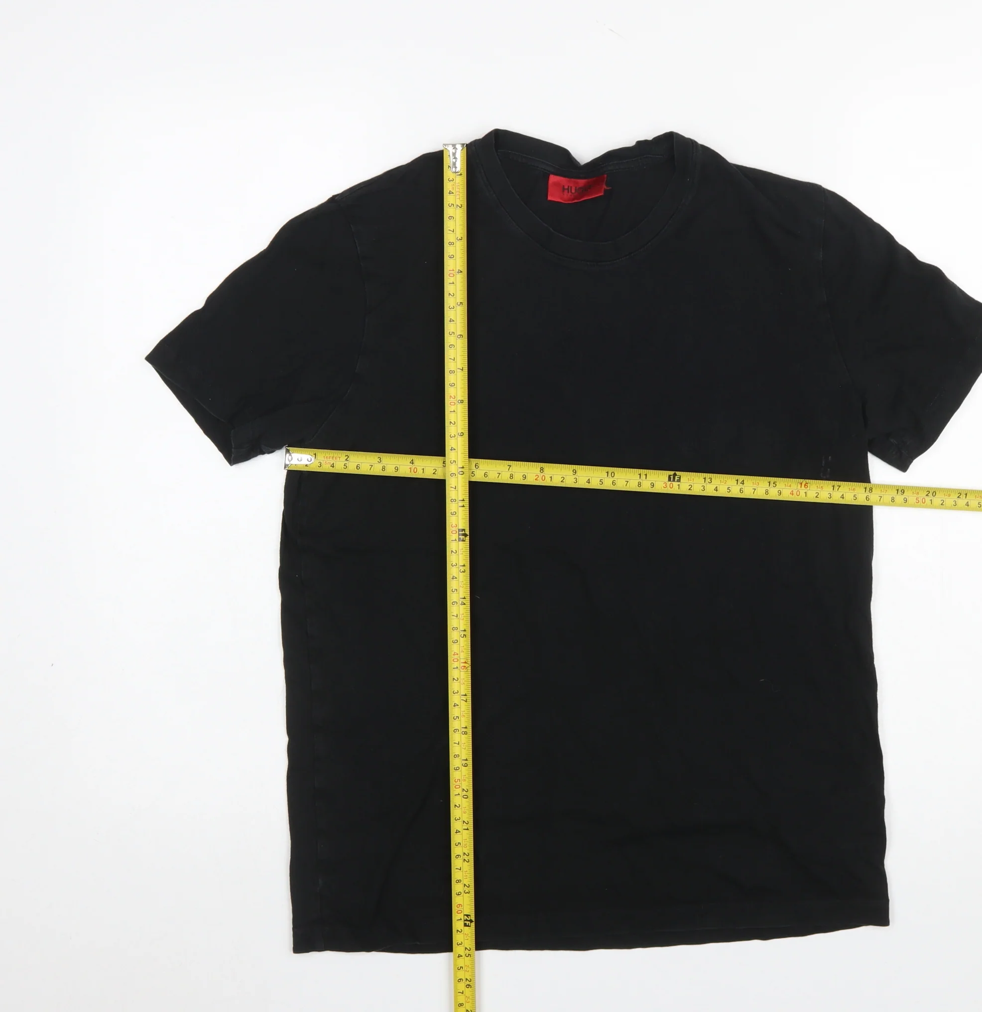 Hugo Boss Men's Black Cotton Crew Neck T-Shirt Size S - Image 2