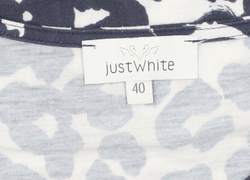 Just White Women's Blue Animal Print Short Sleeve T-Shirt Size 12 - Image 5