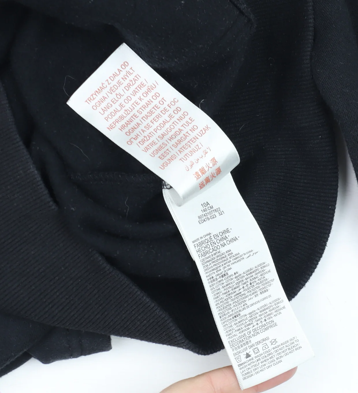 Levi's Boys Black Pullover Hoodie 10 Years Cotton Fleece Logo Design - Image 4
