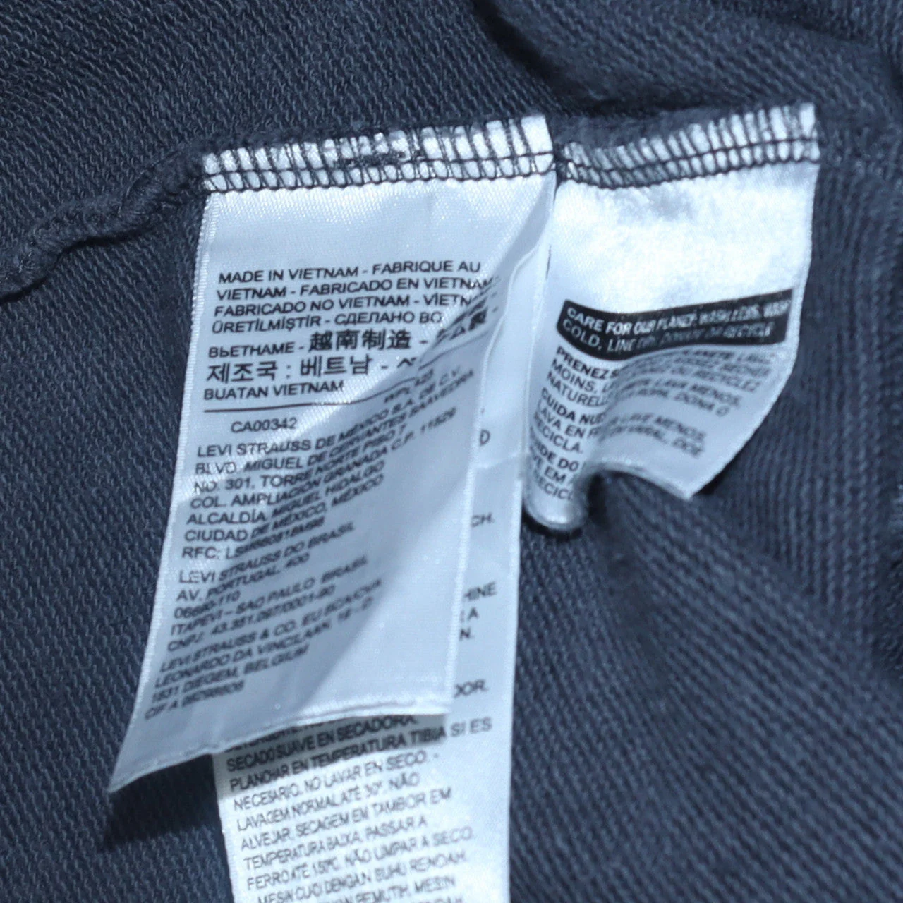 Levi's Women's Black Pullover Hoodie Small Graphic Print Logo - Image 6