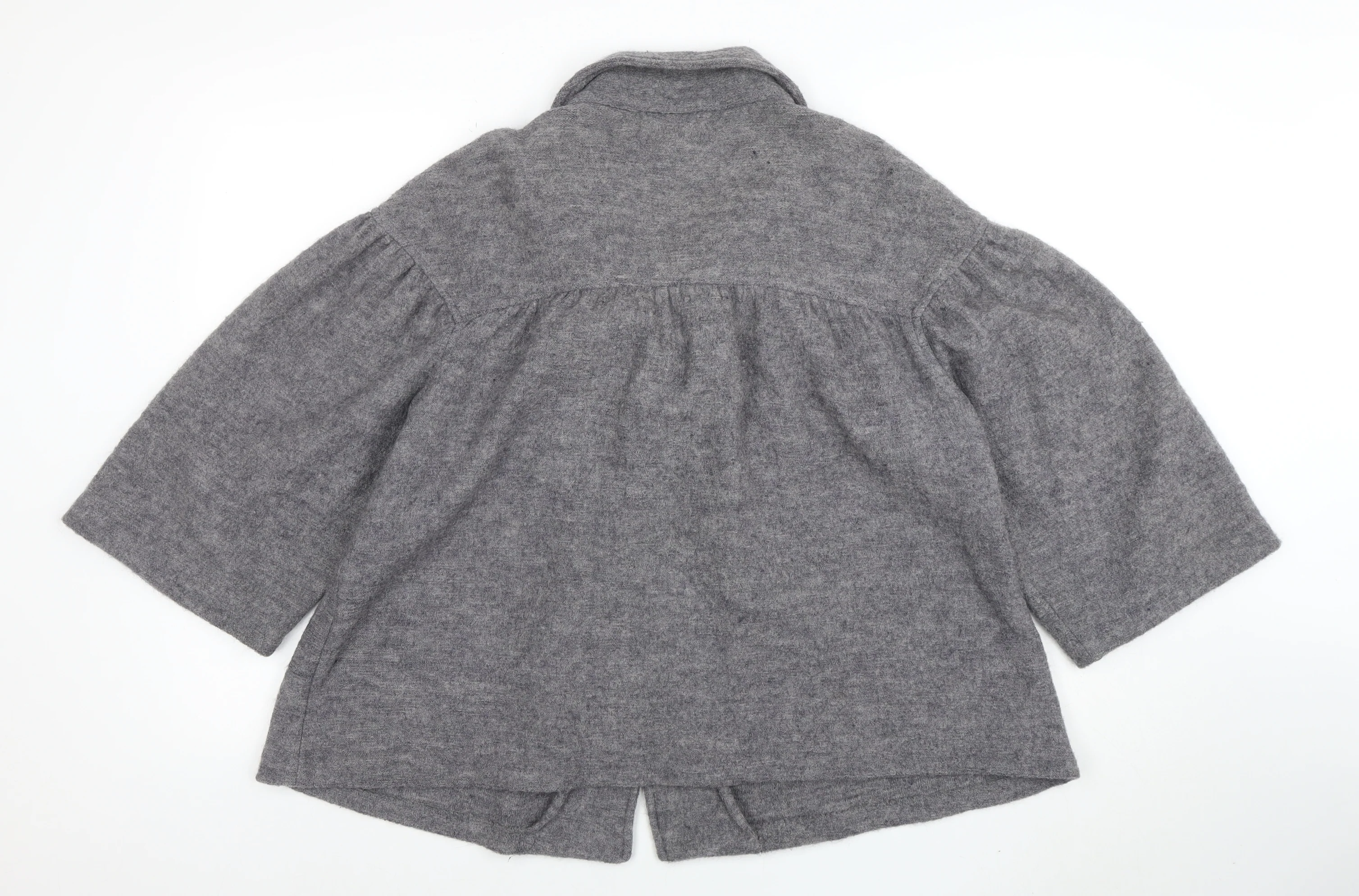 Lisa International Women Grey Wool Short Jacket M - Image 3