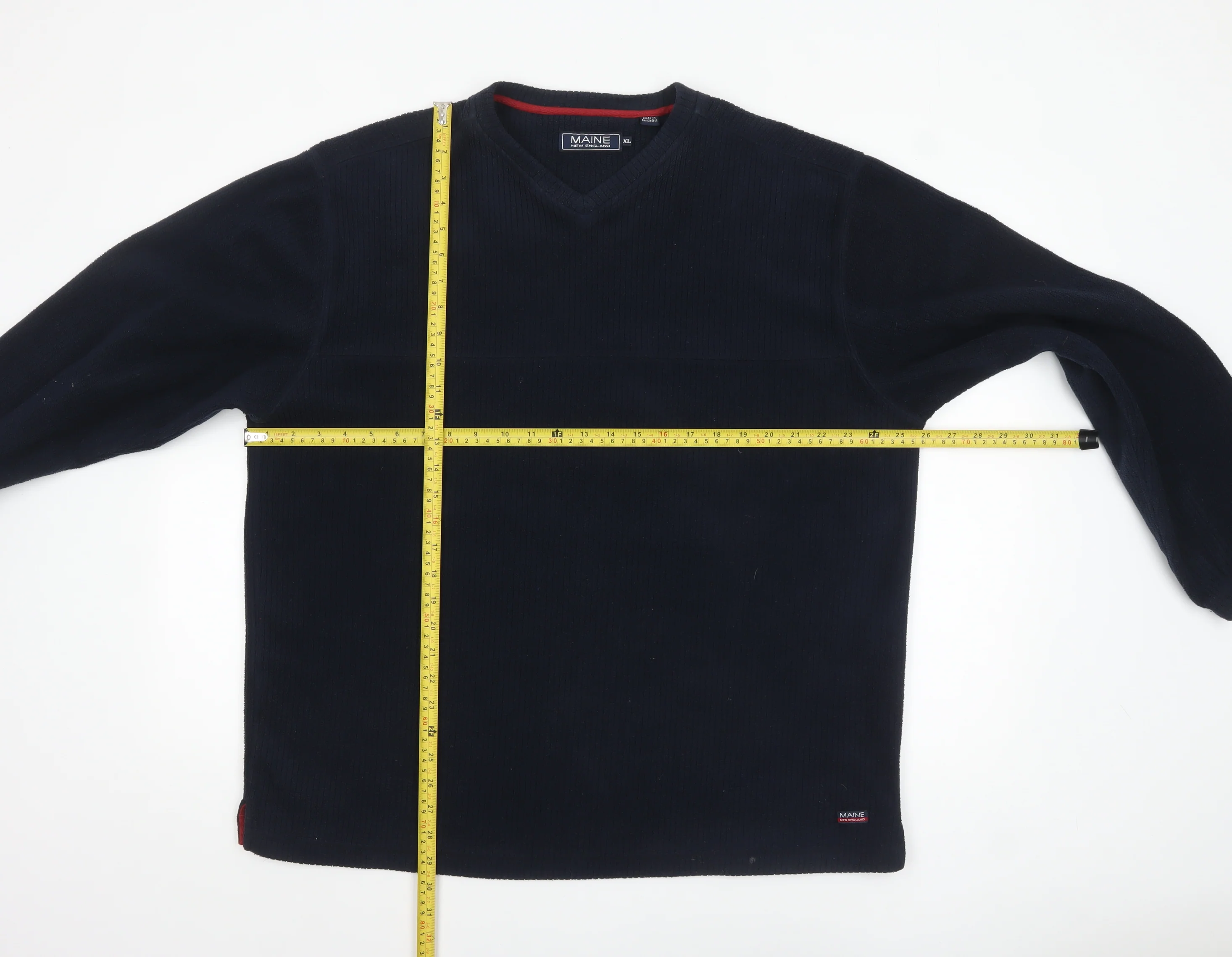 Maine New England Men's Blue V-Neck Fleece Sweatshirt XL - Image 2
