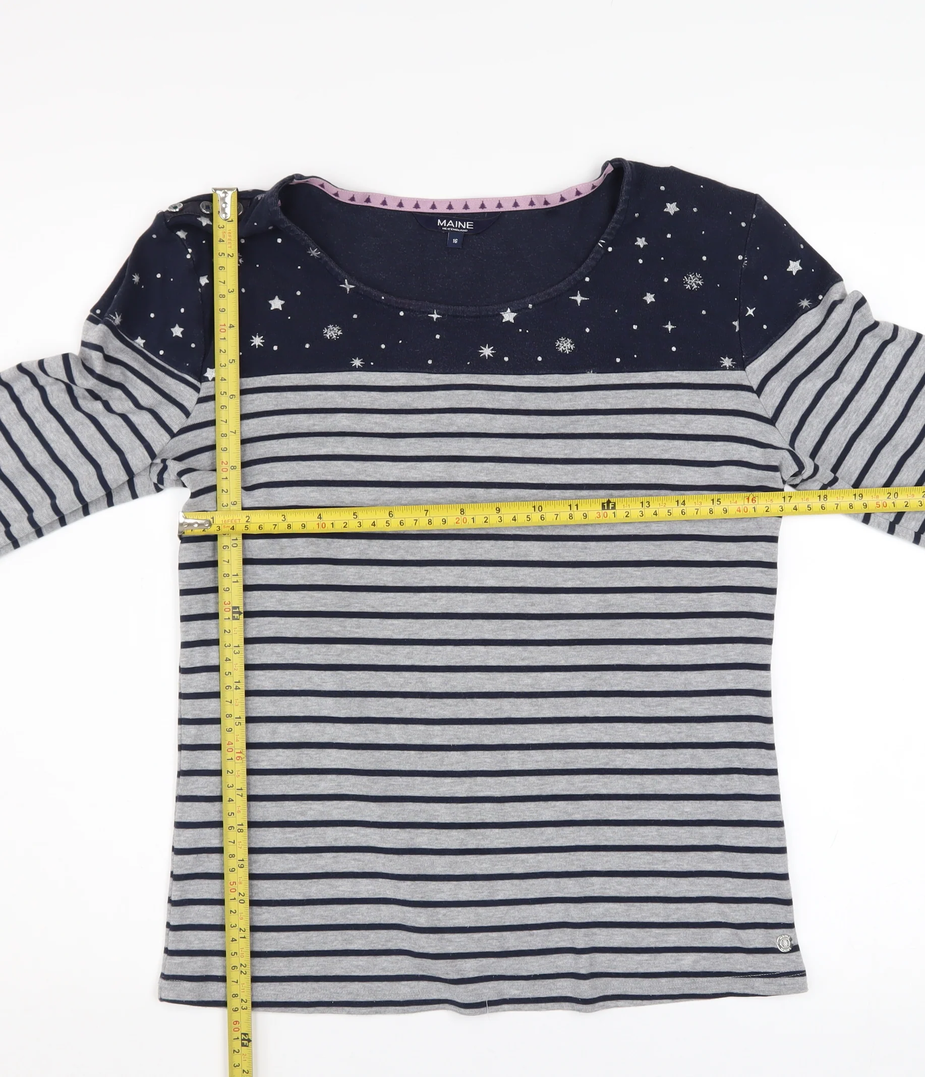 Maine New England Womens Grey Stripe Star Top Size 16 Pullover - Image 2