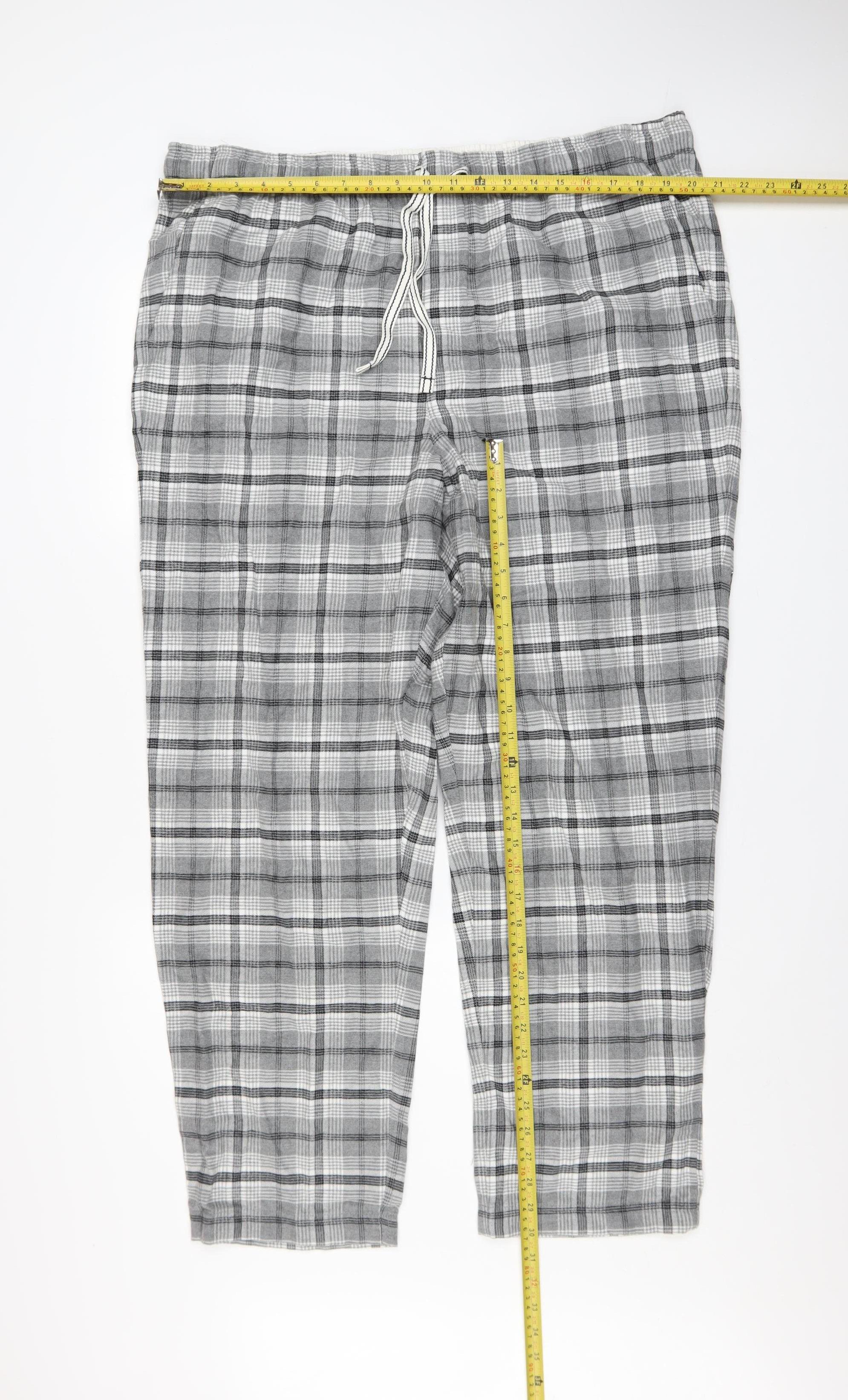 Marks and Spencer Men’s Grey Check Flannel Pyjama Pants 2XL - Image 2