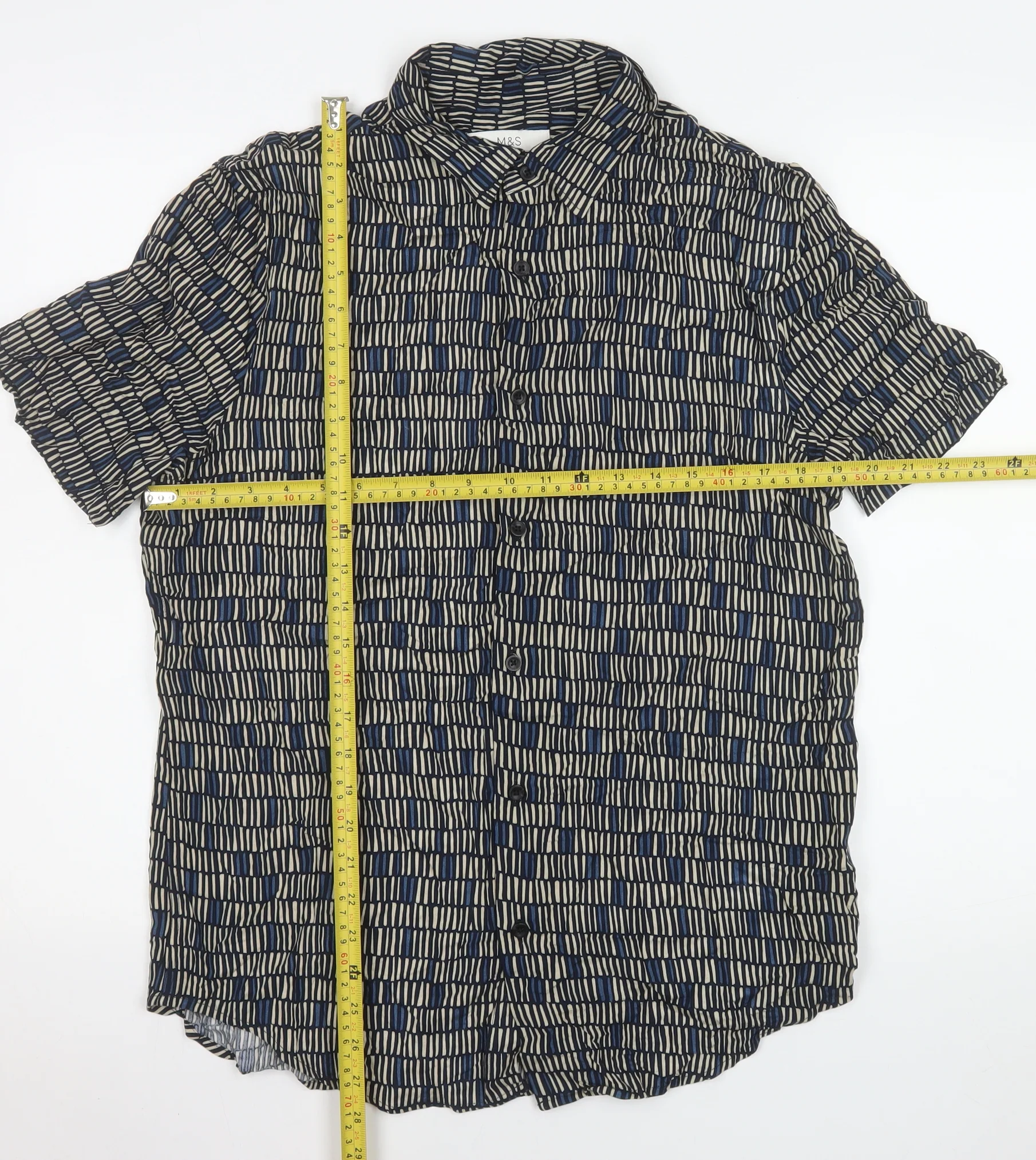 Marks and Spencer Men's Blue Geometric Short Sleeve Viscose Button-Up Shirt Medium - Image 2