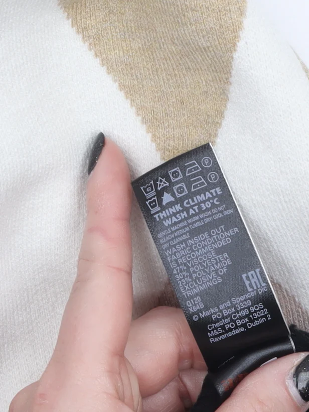 Marks and Spencer Women’s Beige Mock Neck Argyle Jumper Size 12 - Image 4