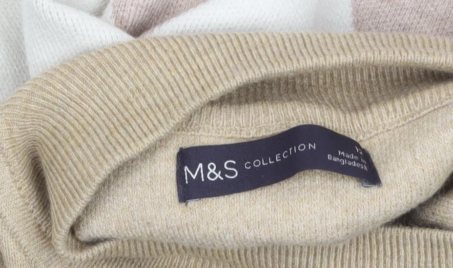 Marks and Spencer Women’s Beige Mock Neck Argyle Jumper Size 12 - Image 5