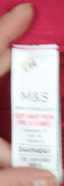 Marks and Spencer Women's Red Acrylic Crew Neck Jumper Size 6 - Image 5