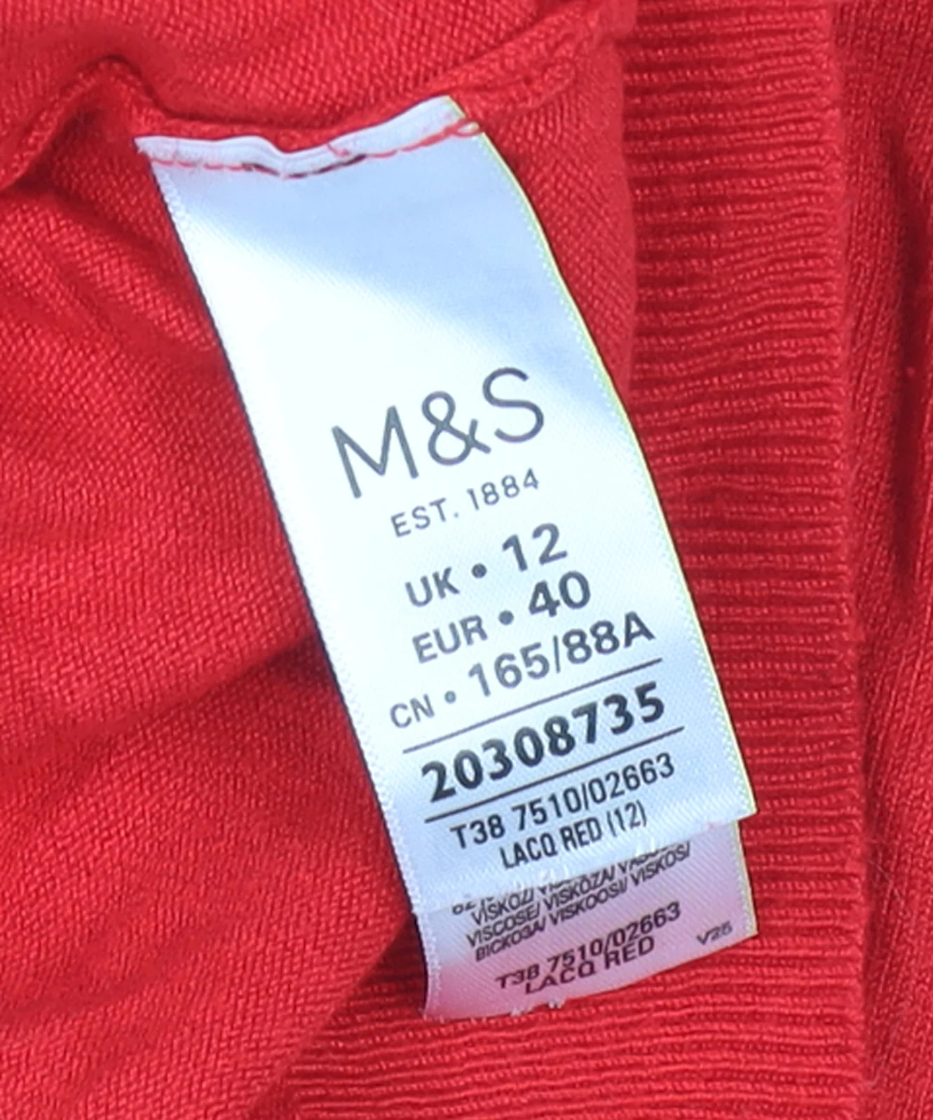 Marks and Spencer Women's Red Crew Neck Je Suis Belle Jumper Size 12 - Image 4