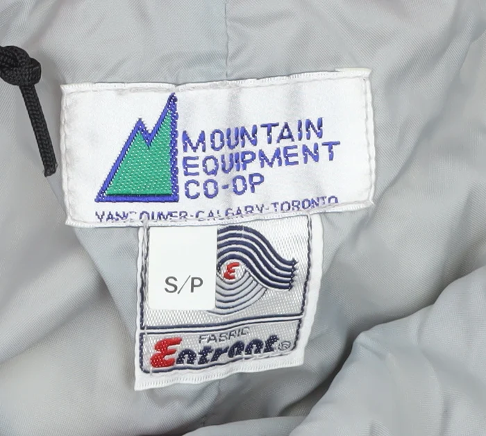 Mountain Equipment Co-op Red Women's Small Waterproof Ski Jumpsuit - Image 5