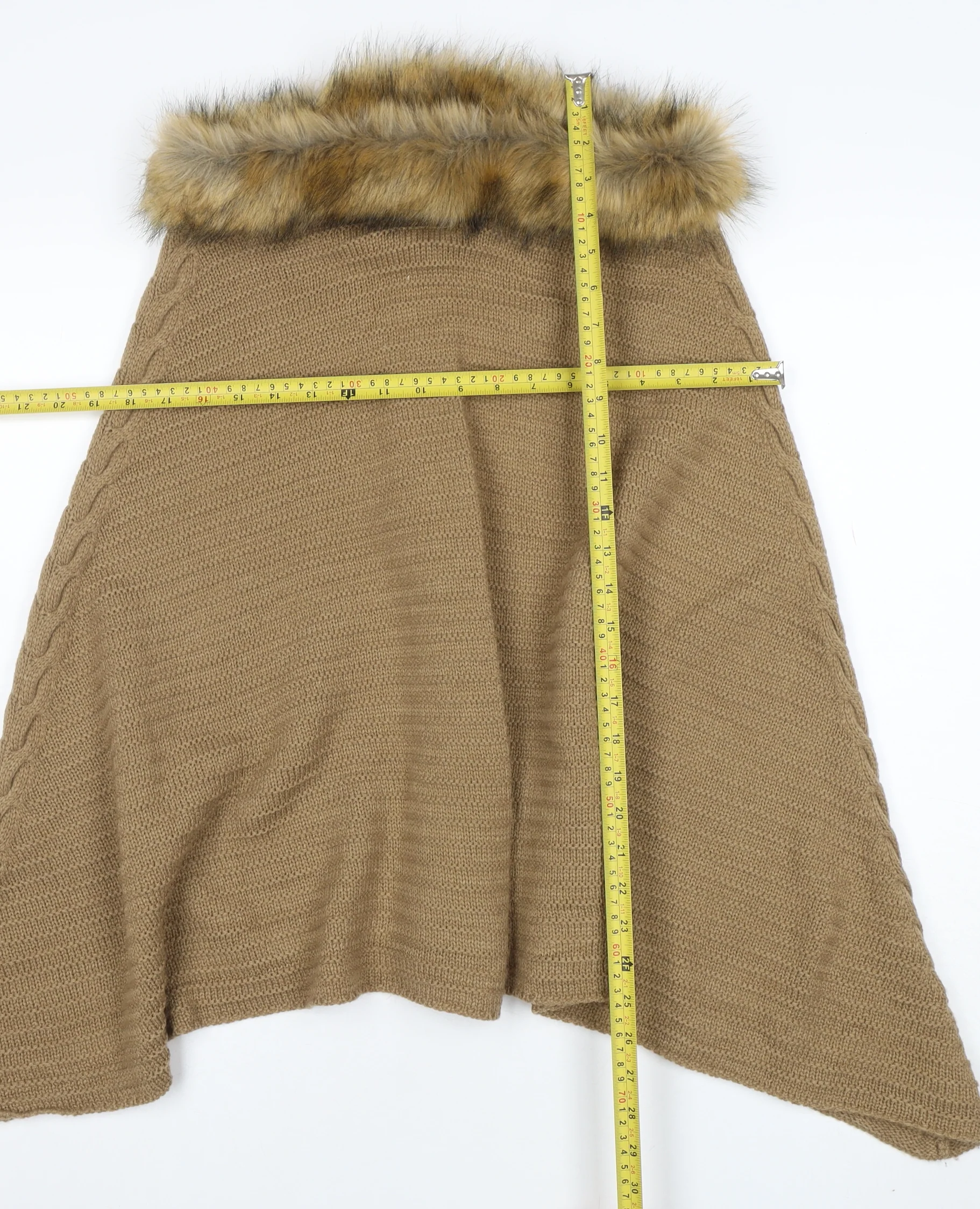 New Look Women’s Beige Knit Fur Trim Cape One Size - Image 2
