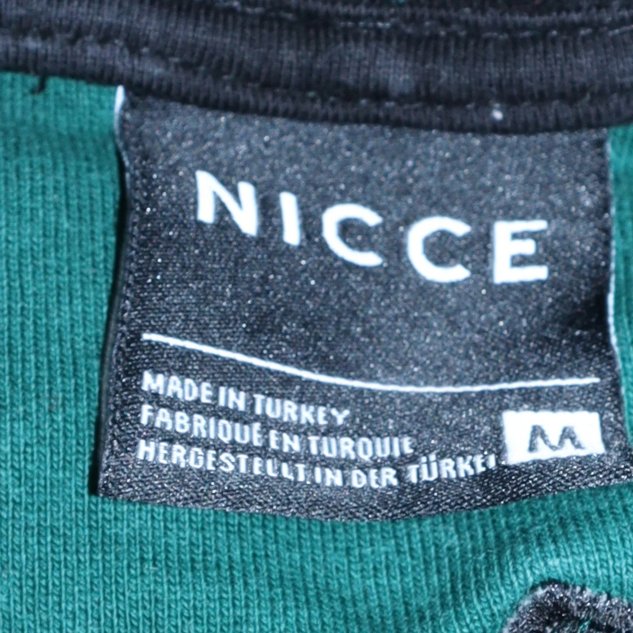 Nicce Men's Green Pullover Hoodie Medium Embroidered Graphic Logo - Image 5