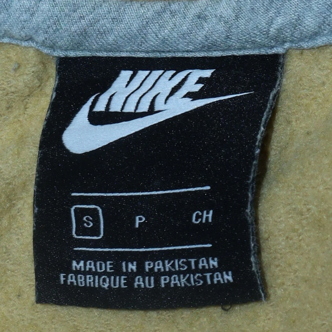 Nike Men Beige Crew Neck Pullover Sweatshirt Small - Image 5