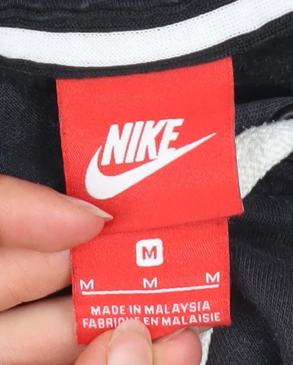 Nike Men Black Pullover Hoodie M Sportswear Fleece Regular Fit - Image 4