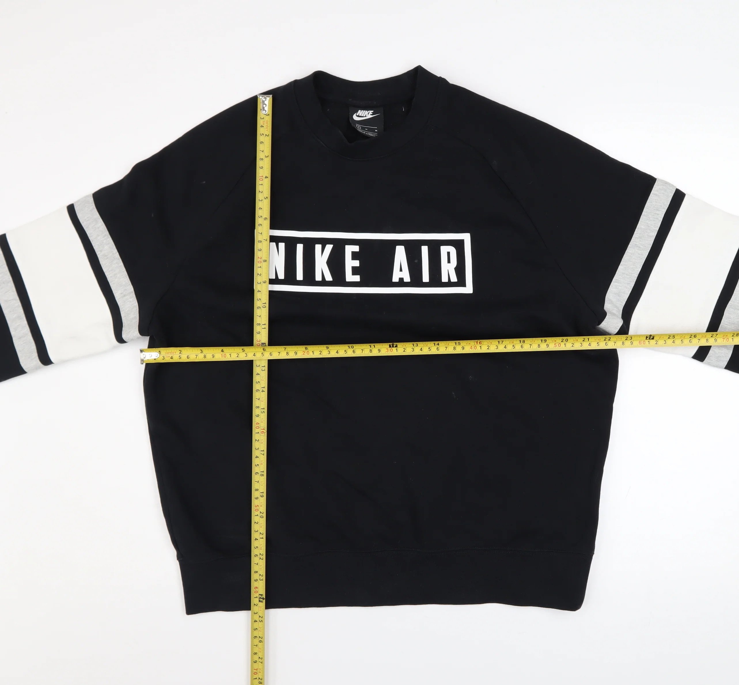Nike Men’s Black Medium Pullover Sweatshirt Crew Neck Graphic Print - Image 2
