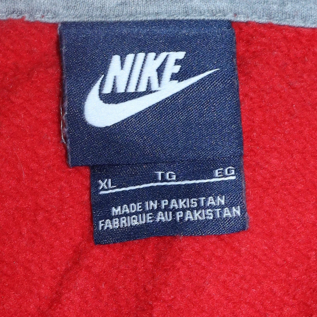 Nike Men's Red Full Zip Hoodie XL Regular Fit Sportswear - Image 6