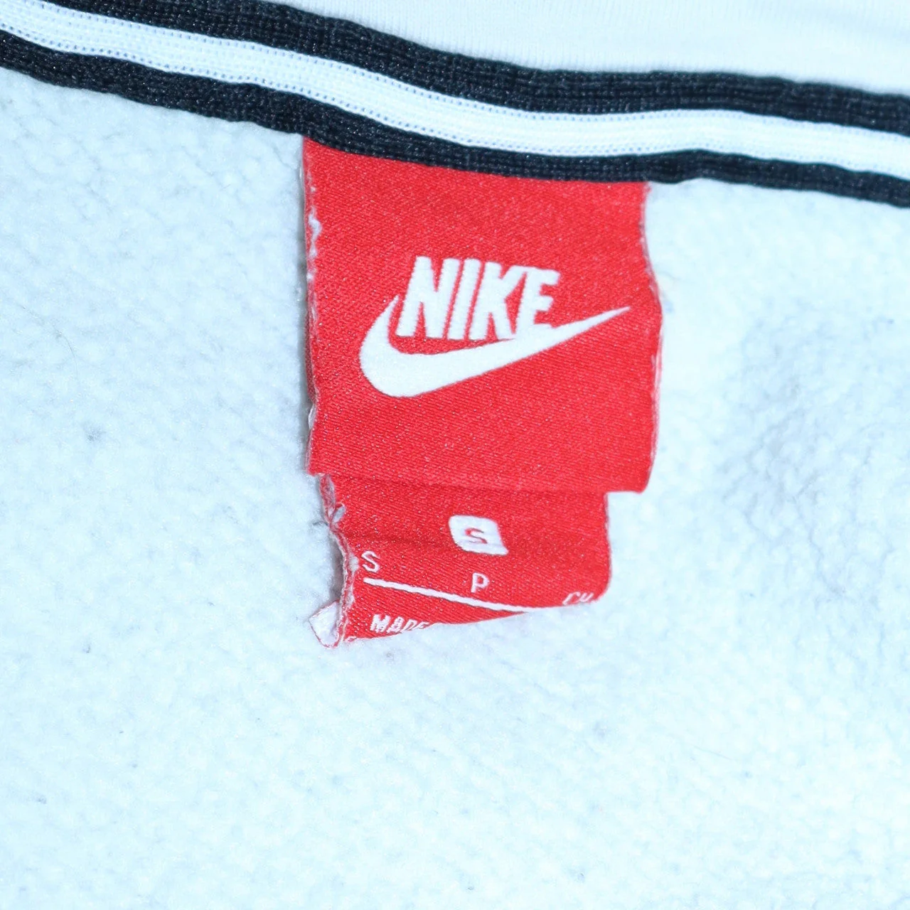 Nike Men's White Full Zip Hoodie Size S Sportswear Sweatshirt - Image 5