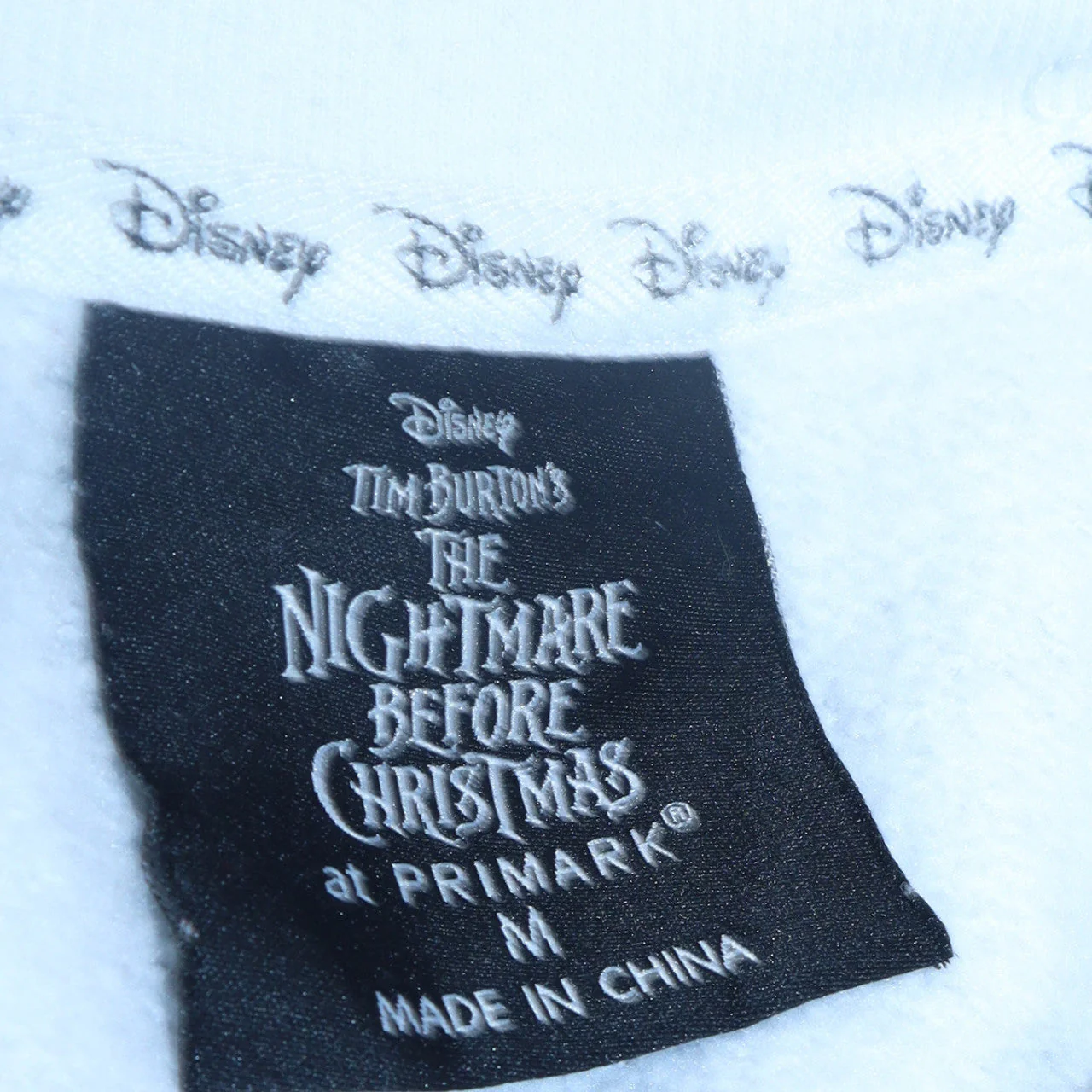 Primark Disney Women's White The Nightmare Before Christmas Sweatshirt M - Image 5