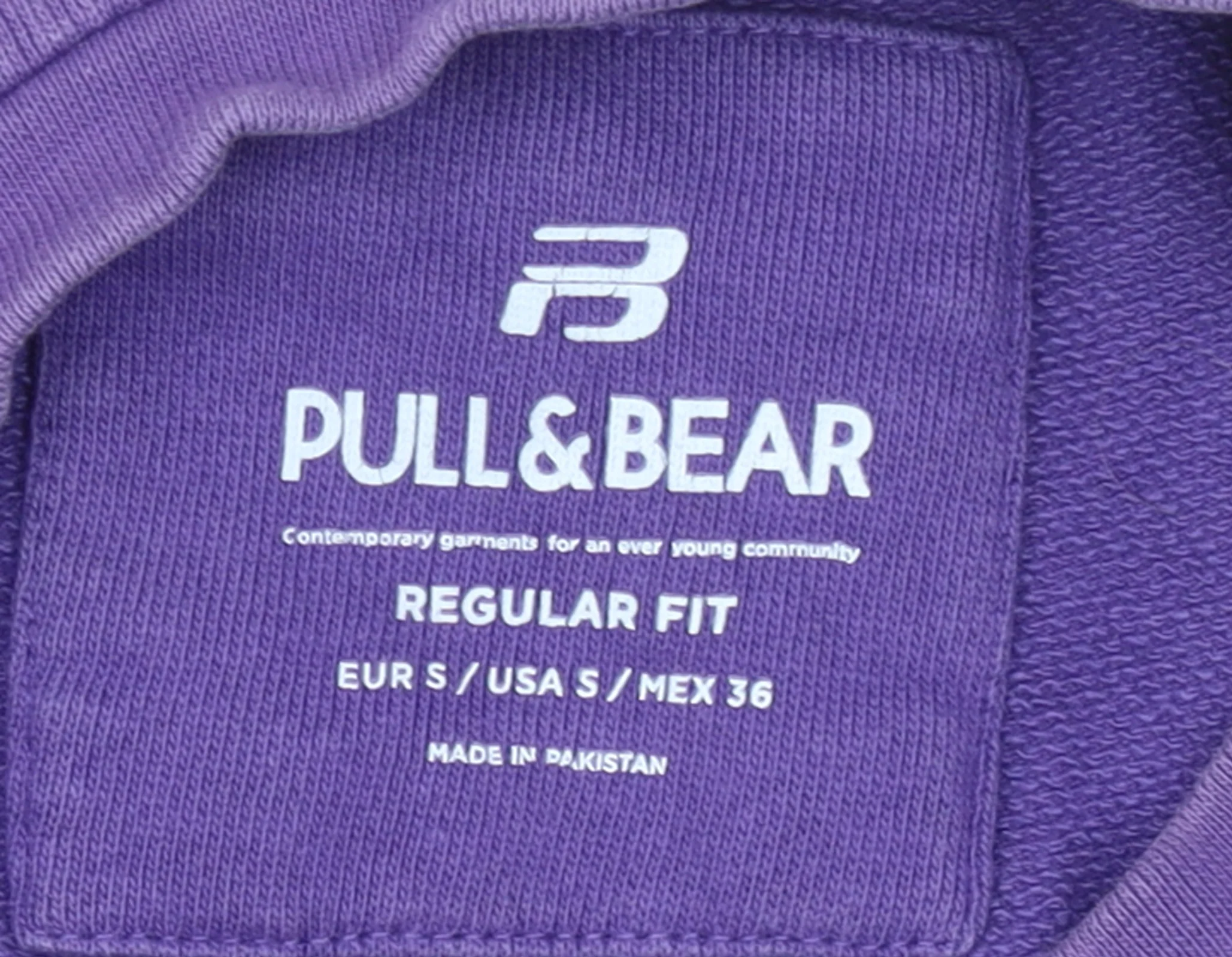 PULL&BEAR Men's Purple Blue Colour Block Sweatshirt Size S Regular Fit - Image 4
