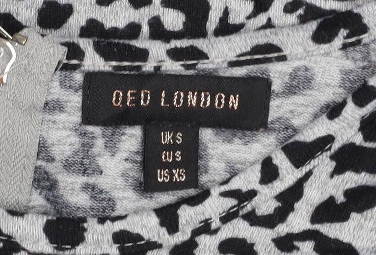 QED London Women's Grey Animal Print Long Sleeve Sweatshirt UK S - Image 4