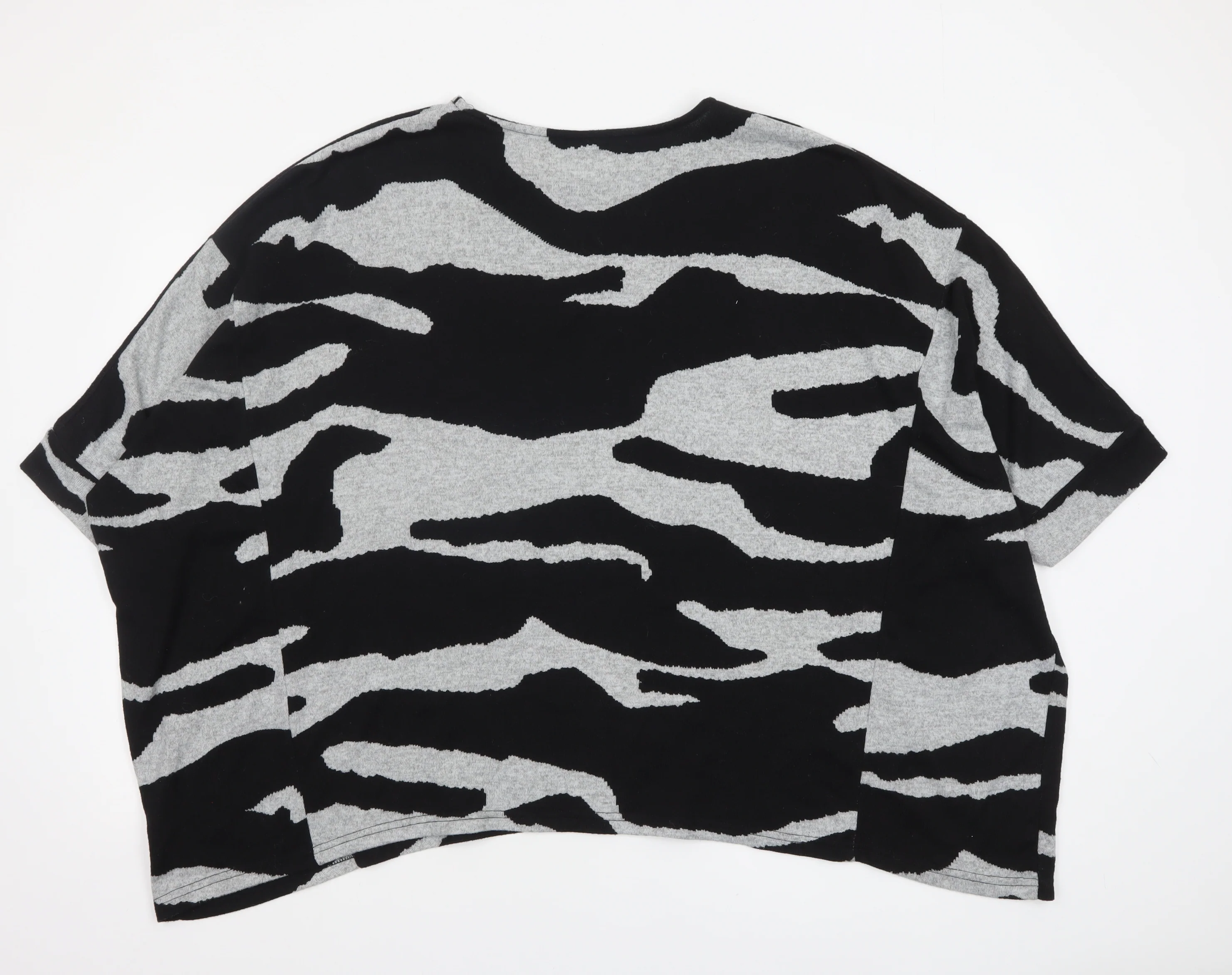 Roman Women’s Black Grey Animal Print Relaxed Jersey T-Shirt Size 16 - Image 3