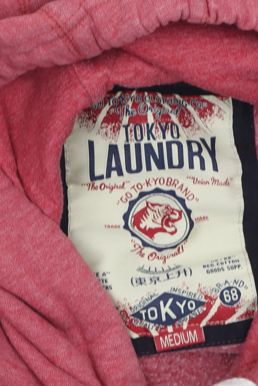Tokyo Laundry Men's Red Pullover Hoodie Medium Graphic Fleece Sweatshirt - Image 5
