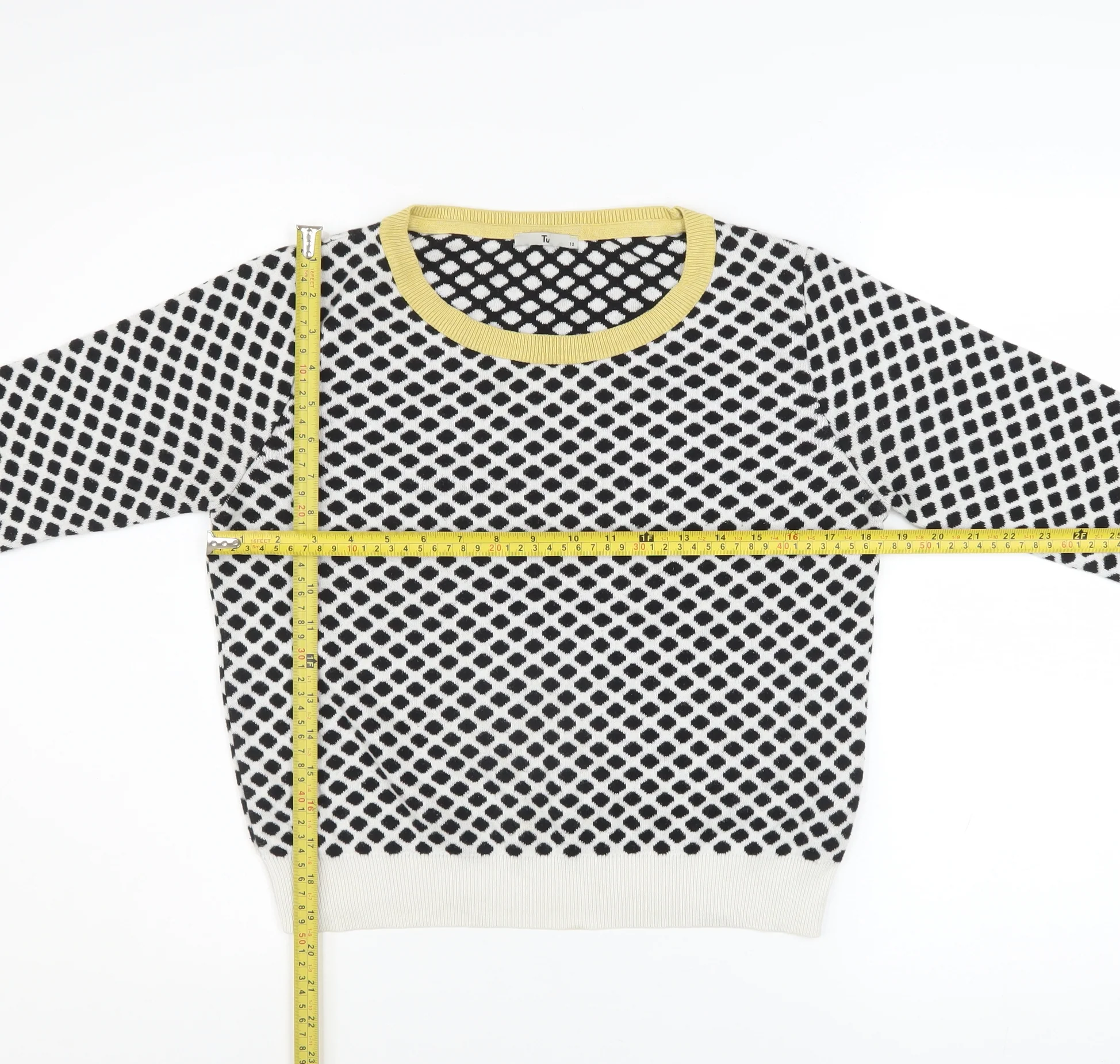 Tu Women's Black & White Geometric Knit Jumper Size 12 - Image 2