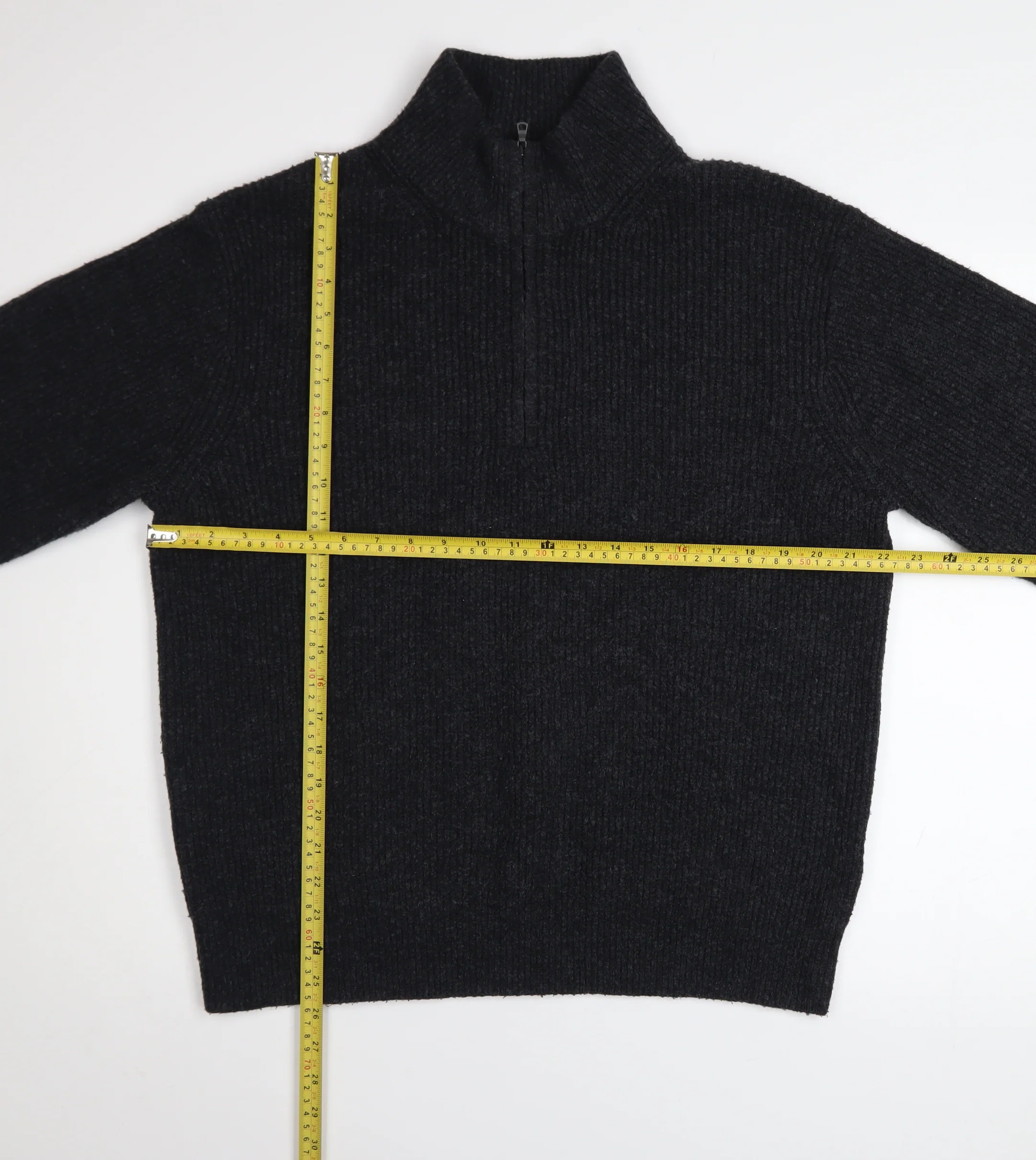 Uniqlo Men's Black M High Neck 1/2 Zip Chunky Knit Jumper - Image 2