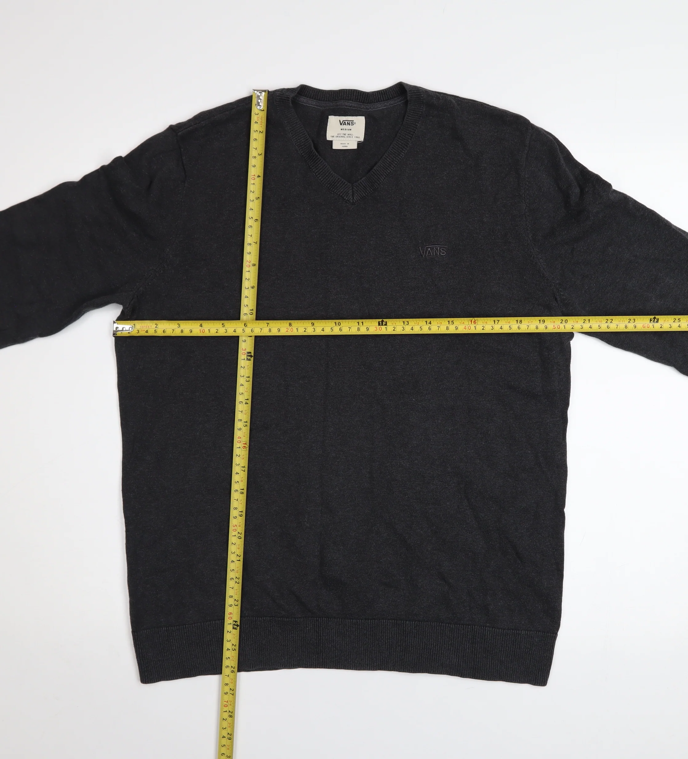 Vans Men's Black V-Neck Pullover Jumper Size M Knit Cotton Blend - Image 2