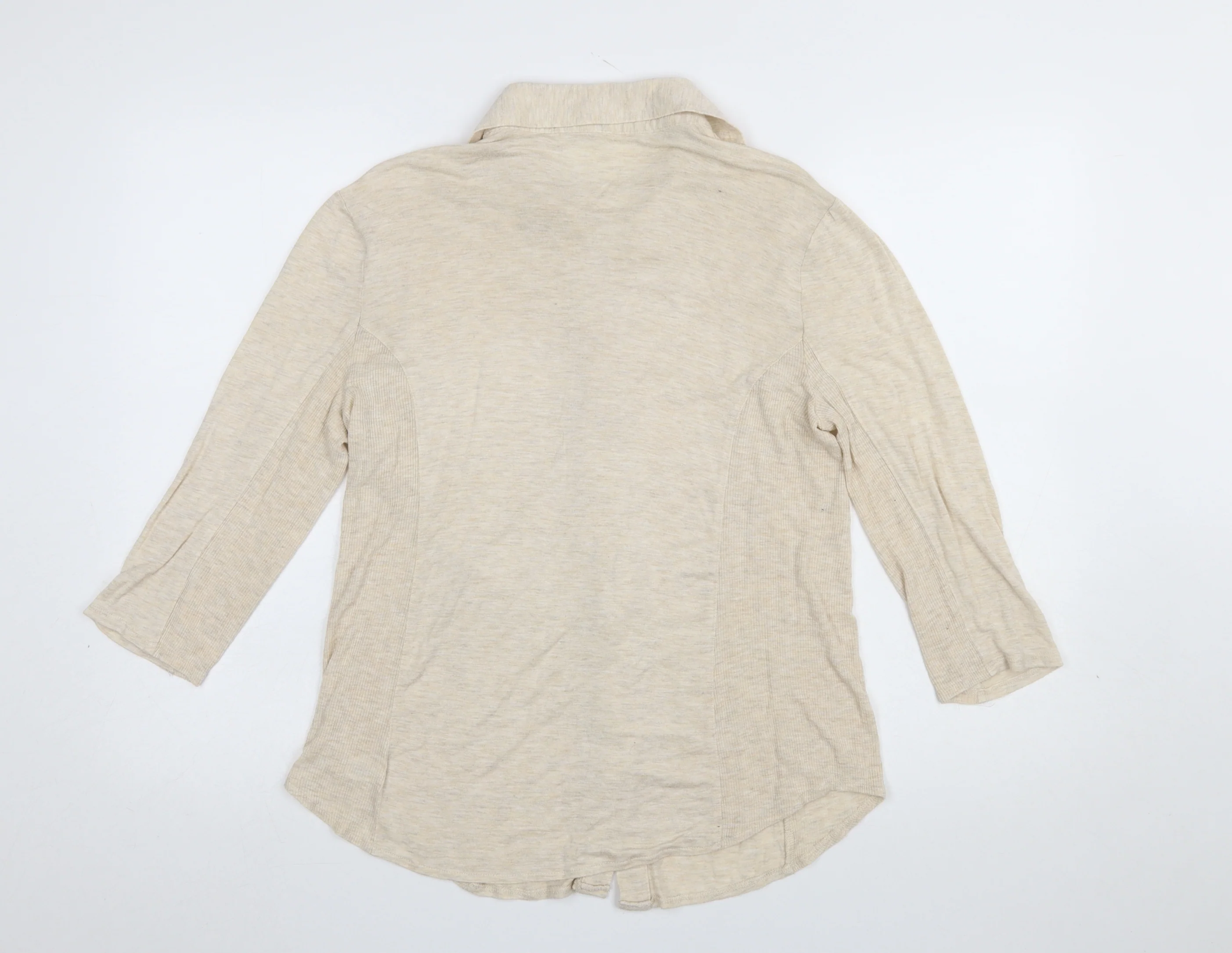 Zenana Outfitters Women’s Beige Button-Up Collared 3/4 Sleeve Top Size L - Image 3